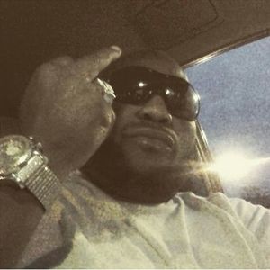 Meet your Posher, Lawrence